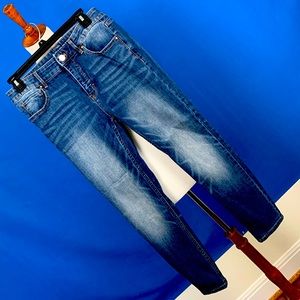 WHBM skinny crops jeans